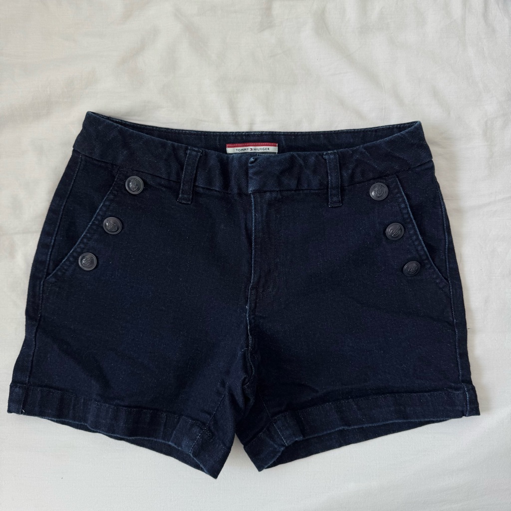 Vintage Tommy Hilfiger Women's Navy Blue Button-Detail Shorts Size 0